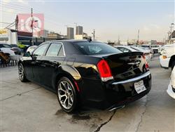 کرایسلەر 300
